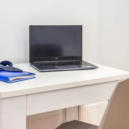 & Elegant Near The Station Appartement *