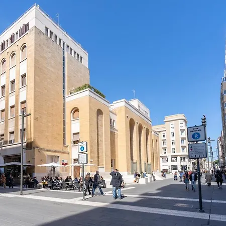 Apartamento & Elegant Near The Station